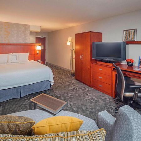Courtyard By Marriott Madison West / Middleton Hotel Exterior photo